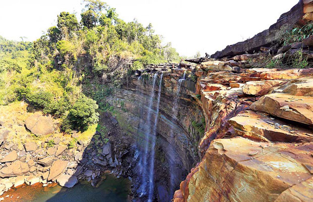 Chrak Leang Waterfall